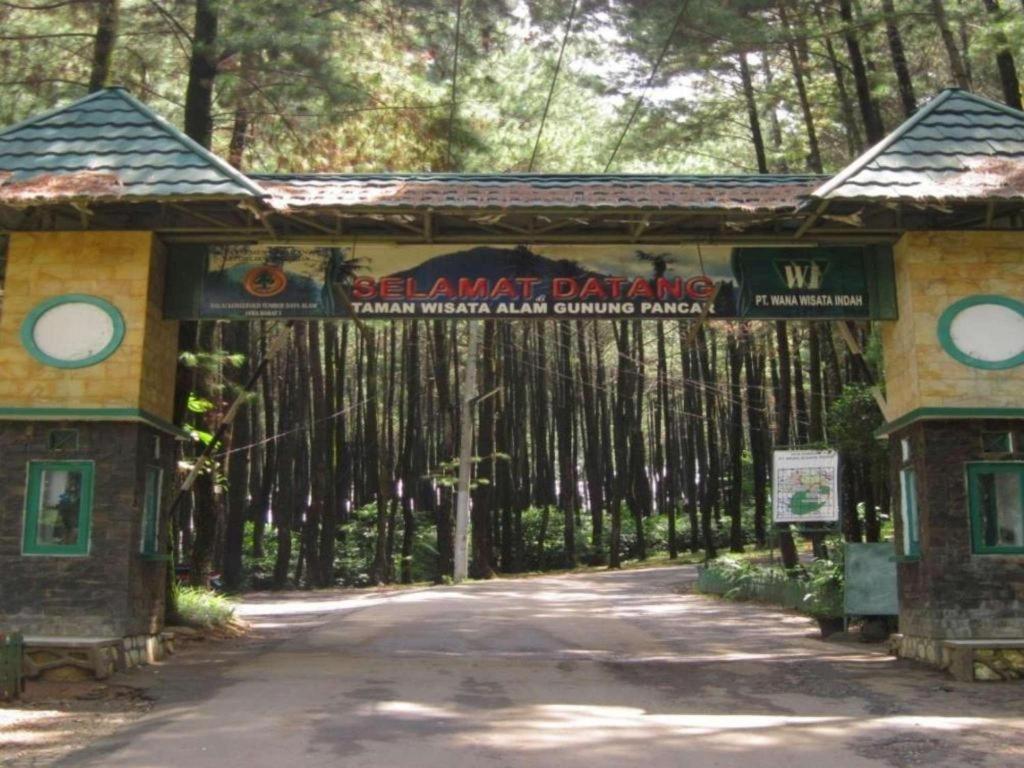 Green Wattana Hotel Sentul Μπογκόρ Εξωτερικό φωτογραφία