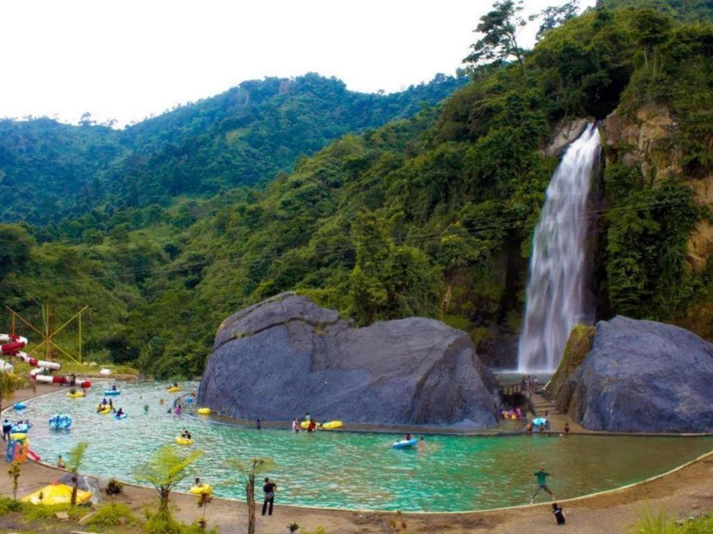Green Wattana Hotel Sentul Μπογκόρ Εξωτερικό φωτογραφία