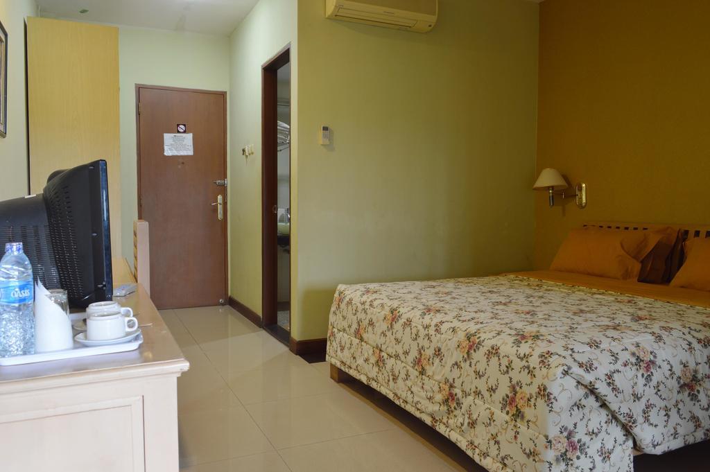 Green Wattana Hotel Sentul Μπογκόρ Εξωτερικό φωτογραφία