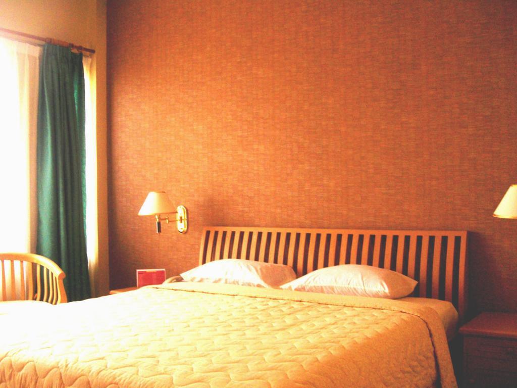 Green Wattana Hotel Sentul Μπογκόρ Εξωτερικό φωτογραφία