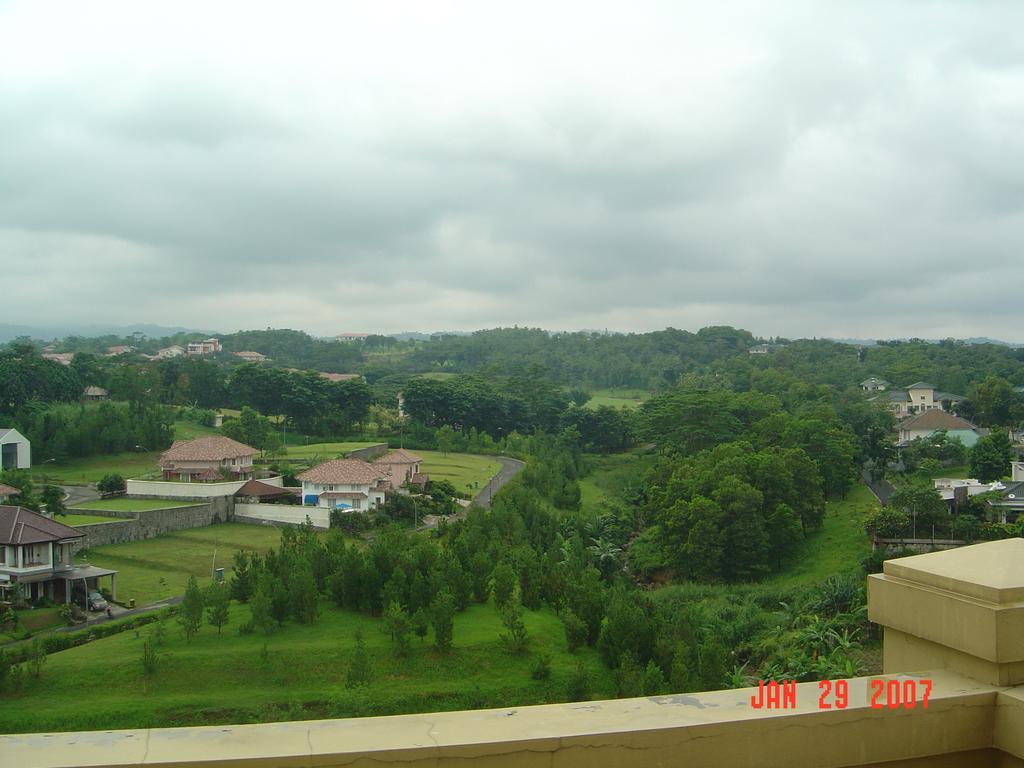 Green Wattana Hotel Sentul Μπογκόρ Εξωτερικό φωτογραφία